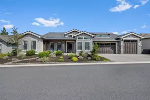3082 NW Hidden Rdg Dr, Bend, OR 97703 - Photo 1