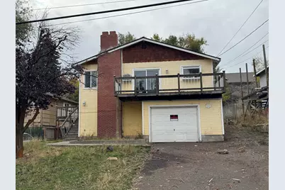 2334 California Avenue, Klamath Falls, OR 97601 - Photo 1