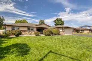 4036 Valinda Way, Klamath Falls, OR 97603 - Photo 1