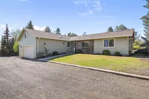 21679 Obsidian Ave, Bend, OR 97702 - Photo 1