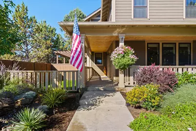325 N Cowboy Street, Sisters, OR 97759 - Photo 1