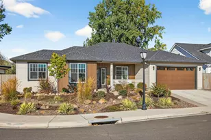 3817 Arena Dr, Medford, OR 97504 - Photo 1