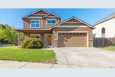 1032 Lithia Way, Talent, OR 97540 - Photo 1