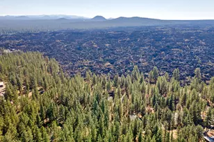 60000 Agate Rd, Bend, OR 97702 - Photo 1