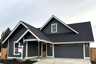 61194 SE Berkshire Wy, Bend, OR 97702 - Photo 1