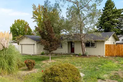 101 Sky Crest Drive, Grants Pass, OR 97527 - Photo 1