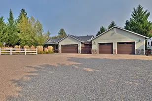 203 Edgerton Ln, Wolf Creek, OR 97497 - Photo 1