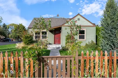 555 SW 14th Street, Redmond, OR 97756 - Photo 1