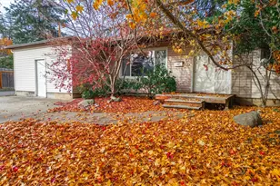 1533 Lenora Dr, Medford, OR 97504 - Photo 1