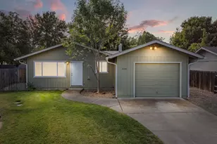 1448 Carolyn Cir, Medford, OR 97504 - Photo 1