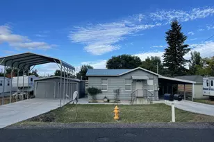 1520 Derby St, Klamath Falls, OR 97603 - Photo 1