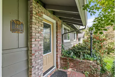 1417 Larkspur Avenue, Medford, OR 97504 - Photo 1