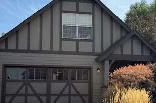 1230 SW 34th Pl, Redmond, OR 97756 - Photo 1