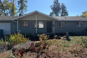 3936 Kelley Dr, Klamath Falls, OR 97603 - Photo 1