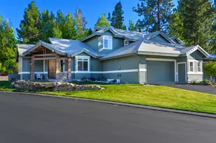 19442 Chip Shot Ln, Bend, OR 97702 - Photo 1