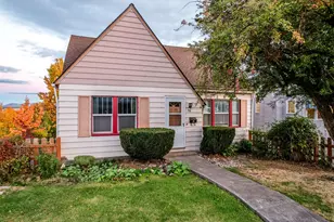 70 Pine St, Klamath Falls, OR 97601 - Photo 1