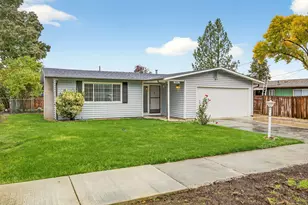 2541 Gould Ave, Medford, OR 97504 - Photo 1