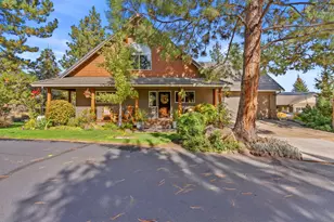 3192 NW Golf View Dr, Bend, OR 97703 - Photo 1