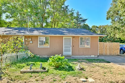 1190 4th Avenue, Gold Hill, OR 97525 - Photo 1