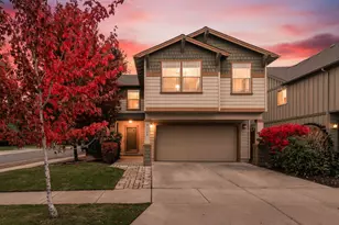 21154 Ritz Place, Bend, OR 97702 - Photo 1