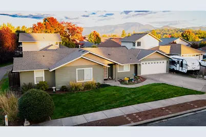 1307 SW Sturgeon Court, Grants Pass, OR 97527 - Photo 1