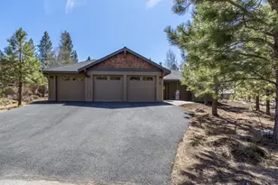 17921 Foursome Ln, Sunriver, OR 97707 - Photo 1