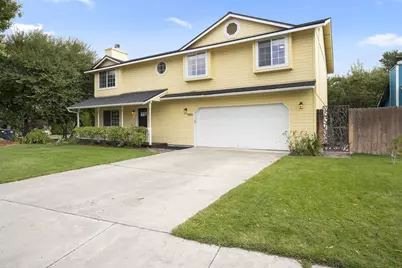 1950 NW Ivy Place, Redmond, OR 97756 - Photo 1