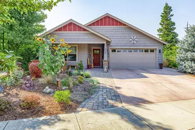 335 Meadow Slope Drive, Talent, OR 97540 - Photo 1