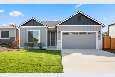 142 Valemont Drive #12, Eagle Point, OR 97524 - Photo 1