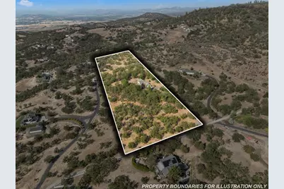 4047 N Roxy Drive, Medford, OR 97504 - Photo 1