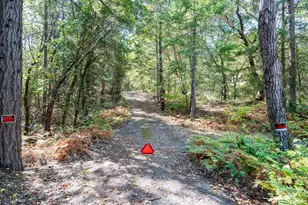 2538 Thomas Terrace, Grants Pass, OR 97527 - Photo 1