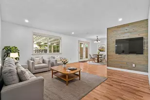 851 Juanita Way, Central Point, OR 97502 - Photo 1