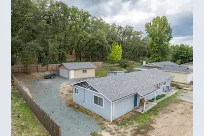 111 Brandy Lane, Grants Pass, OR 97527 - Photo 1