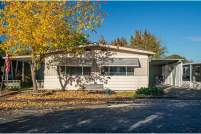 2252 Table Rock Road #SPC 232, Medford, OR 97501 - Photo 1