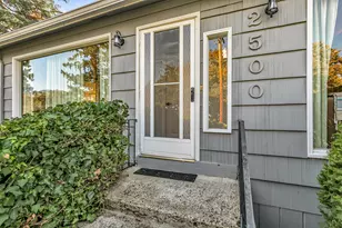 2500 Capital Ave, Medford, OR 97504 - Photo 1