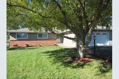 3540 Montavilla Drive, Klamath Falls, OR 97603 - Photo 1