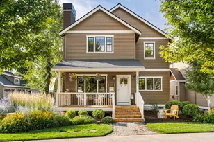 597 W Jefferson Ave, Sisters, OR 97759 - Photo 1