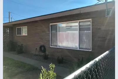 2422 Union Avenue, Klamath Falls, OR 97601 - Photo 1