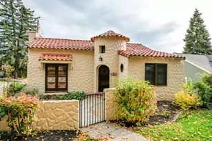 1968 Earle St, Klamath Falls, OR 97601 - Photo 1