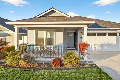 648 Nobility Drive, Medford, OR 97501 - Photo 1