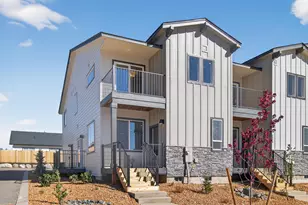 4066 SW 39th St, Redmond, OR 97756 - Photo 1
