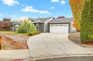 3482 Torri Ln, White City, OR 97503 - Photo 1