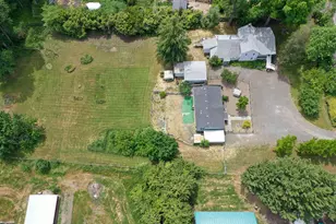 7103 Wagner Creek Rd, Talent, OR 97540 - Photo 1