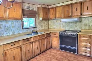 6901 Old Stage Rd, Central Point, OR 97502 - Photo 1