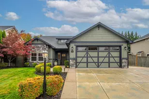 2850 Farmington Ave, Medford, OR 97504 - Photo 1