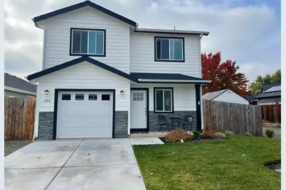 246 Reanna Way, Medford, OR 97501 - Photo 1