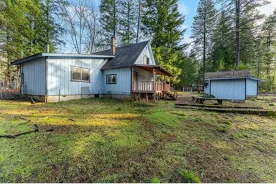 136 Hathaway Drive, Cave Junction, OR 97523 - Photo 1