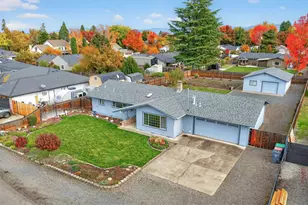 3496 Edella St, Central Point, OR 97502 - Photo 1