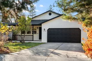 1175 SW Chamberlain St, Bend, OR 97702 - Photo 1