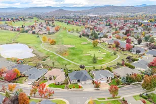 398 Robert Trent Jones Blvd, Eagle Point, OR 97524 - Photo 1